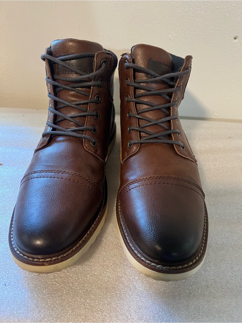 Sonoma Brown Leather Lace-Up Cap-Toe Men’s Boots size 9
